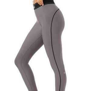 Alo Airlift High-Waist Suit Up Legging - lightly worn